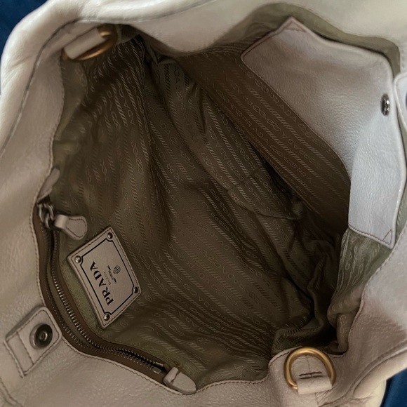 Authentic Prada Saffiano leather satchel two way in great used condition - Picture 9 of 11